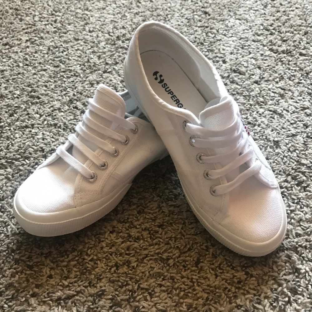 Superga Cotu Classic in White